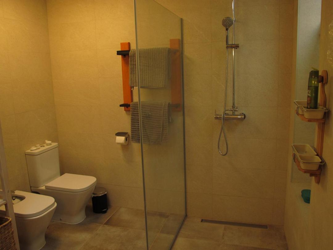 Bungalow Goa Pool View, Playa Roca Residence Sea Front Access - Free Ac - Wifi Коста-Тегісе Екстер'єр фото
